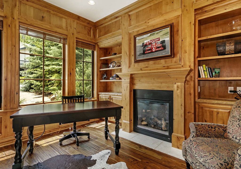 Photo of Livingroom in Highland Meadows