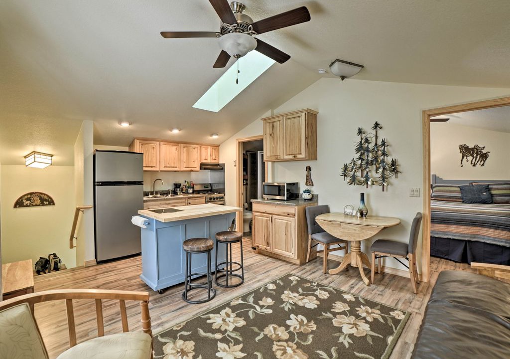 Photo of Livingroom in San Juan River Village
