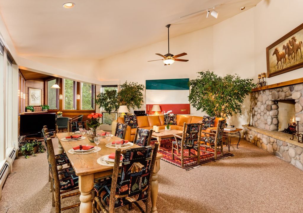 Photo of Livingroom in West End