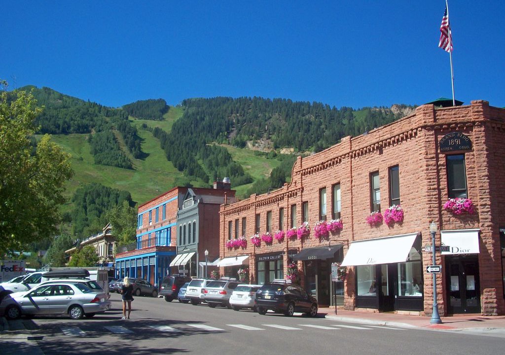 Photo of Buildings in West End
