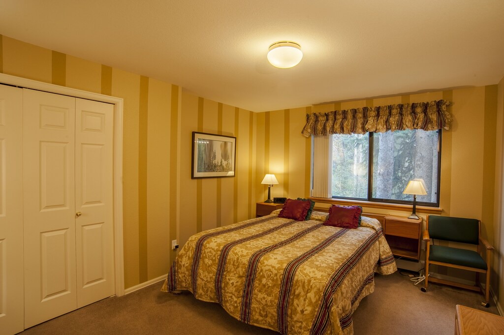 Photo of Bedroom in Park Forest Estates