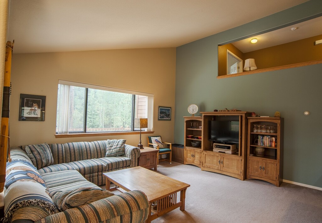 Photo of Livingroom in Park Forest Estates