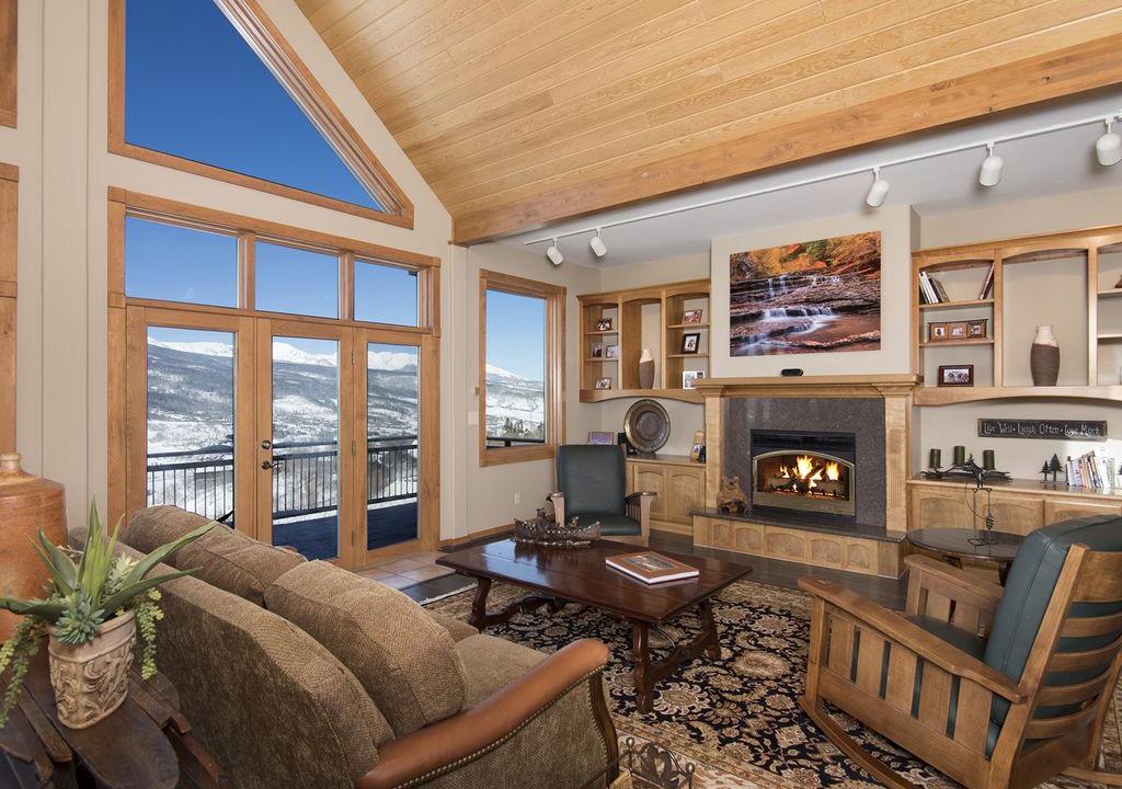 Photo of Livingroom in Hamilton Creek