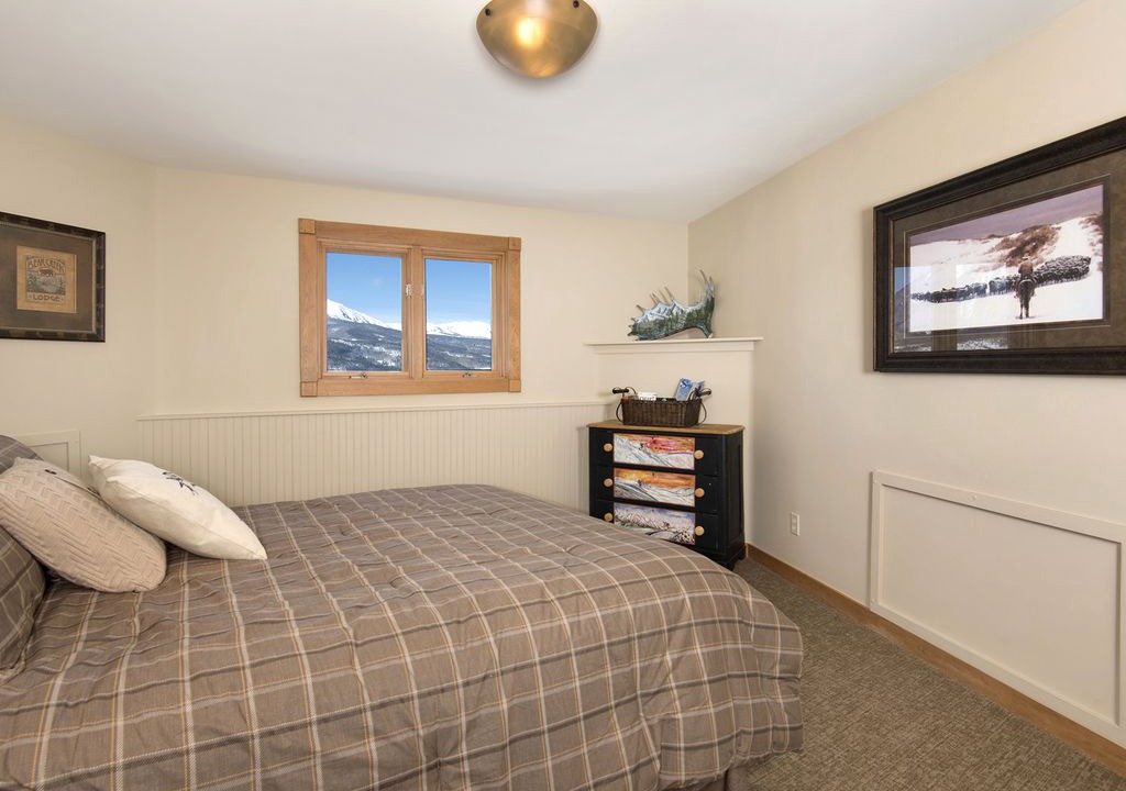 Photo of Bedroom in Hamilton Creek