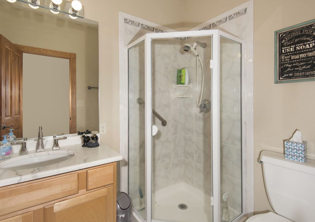 Photo of Bathroom in Hamilton Creek