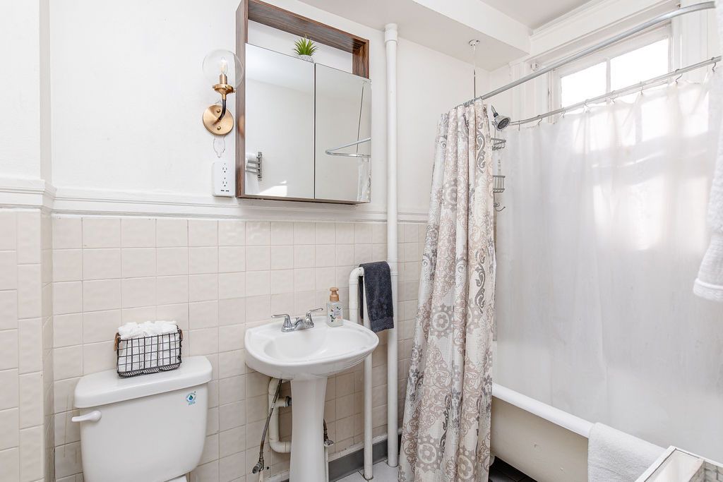 Photo of Bathroom in Capitol Hill