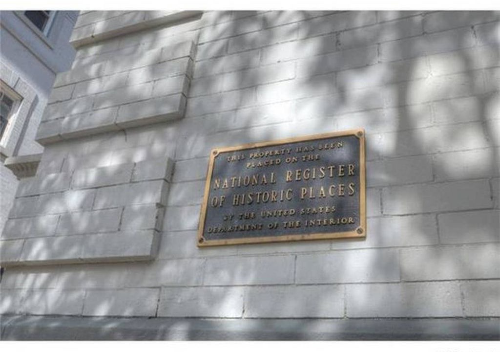 Photo of Others in Capitol Hill