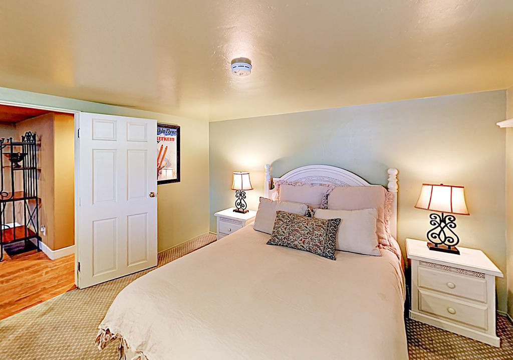 Photo of Bedroom in Intermountain