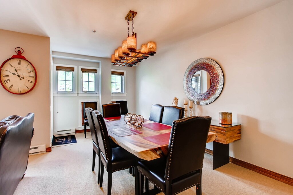 Photo of Livingroom in Beaver Creek