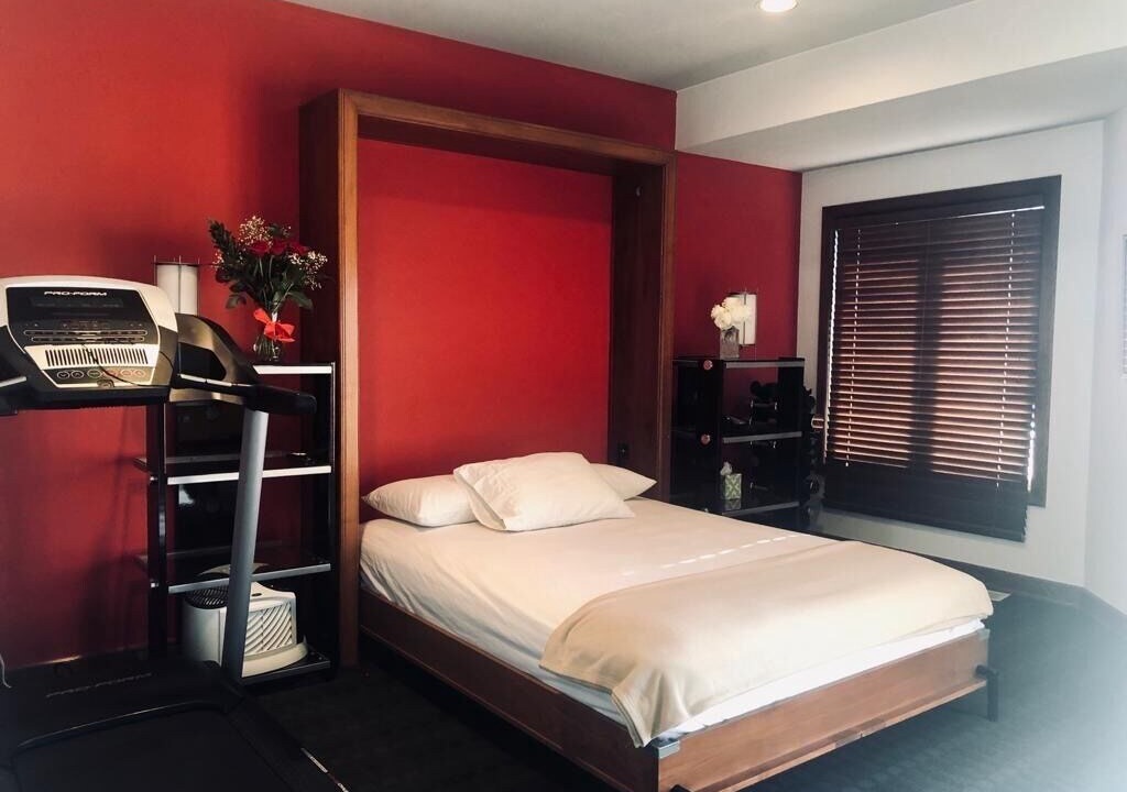 Photo of Bedroom in Red Mountain