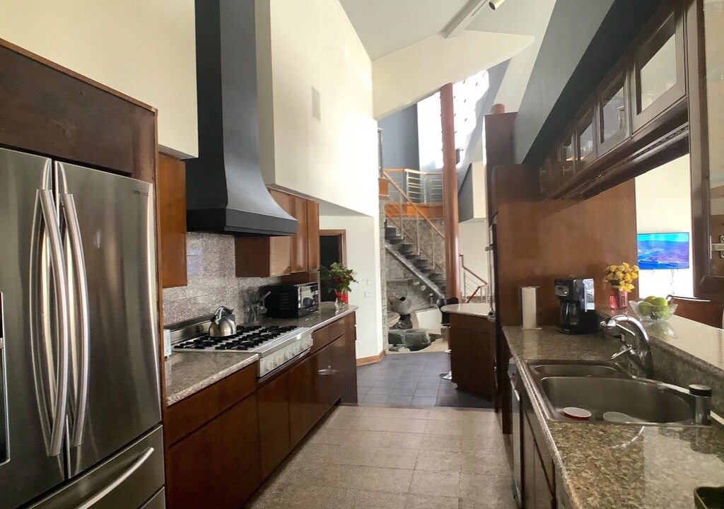Photo of Kitchen in Red Mountain
