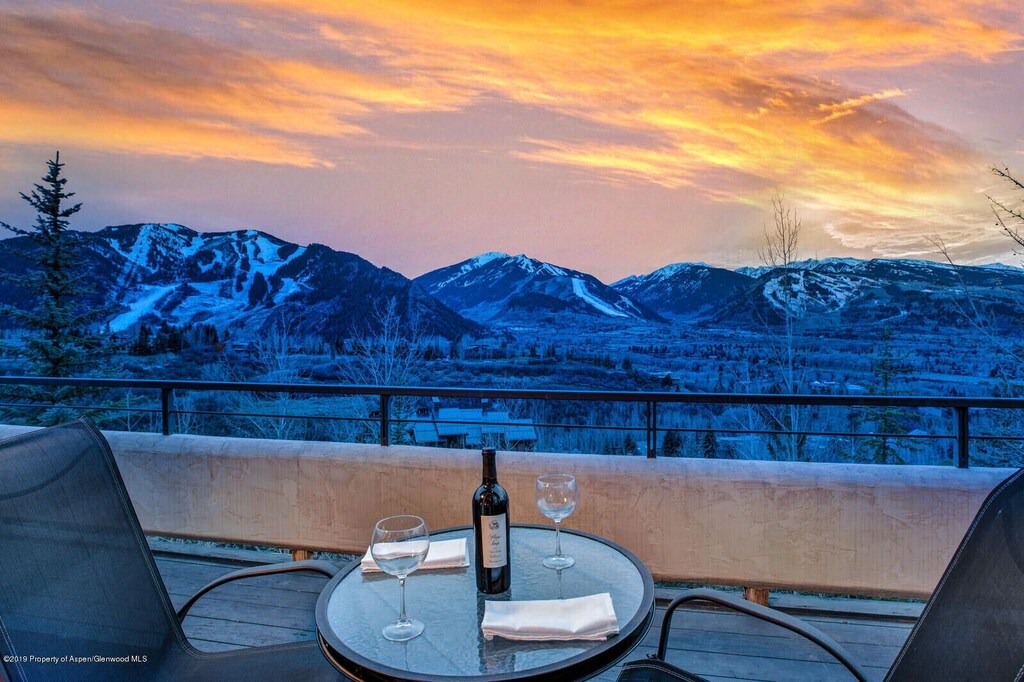 Photo of Patio Balcony in Red Mountain