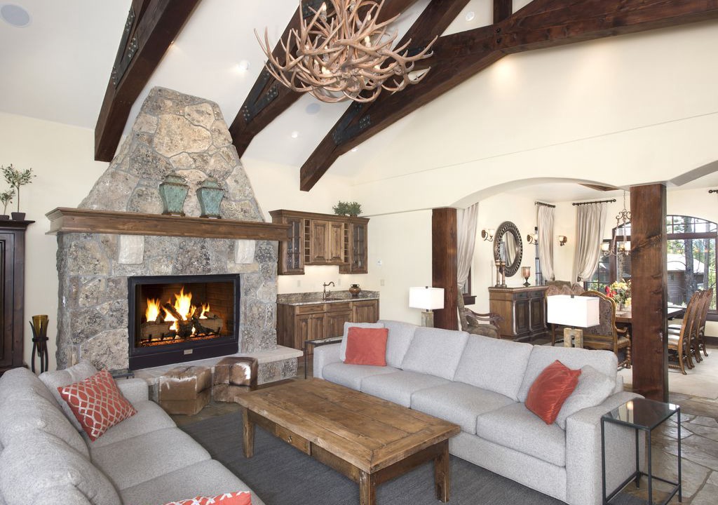 Photo of Livingroom in Boulder Ridge