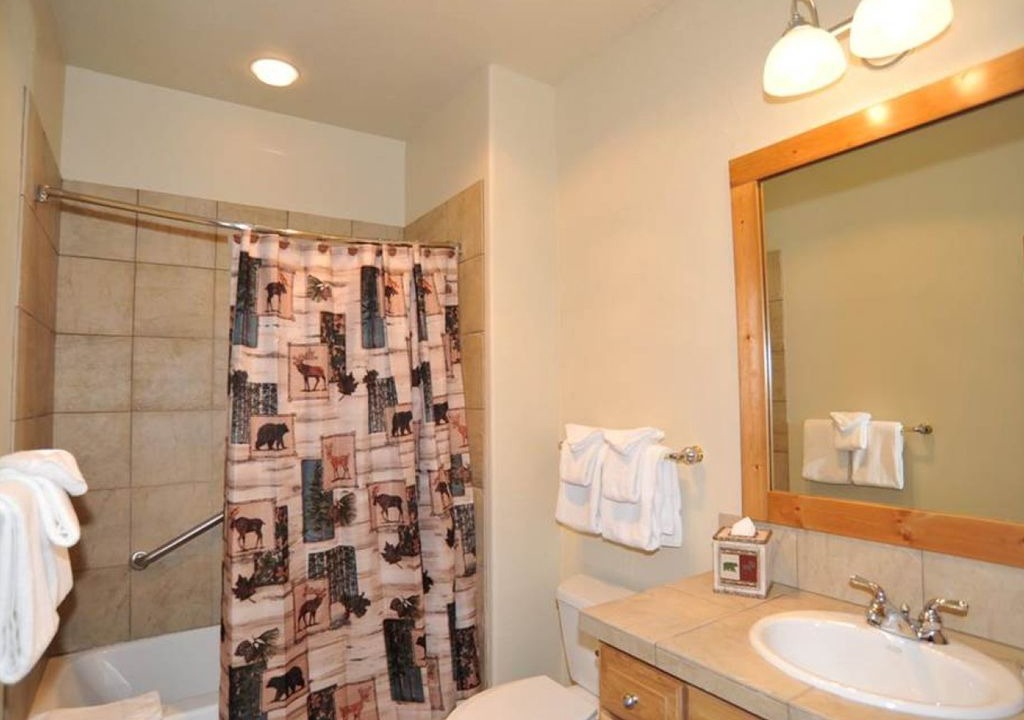 Photo of Bathroom in Vista Point