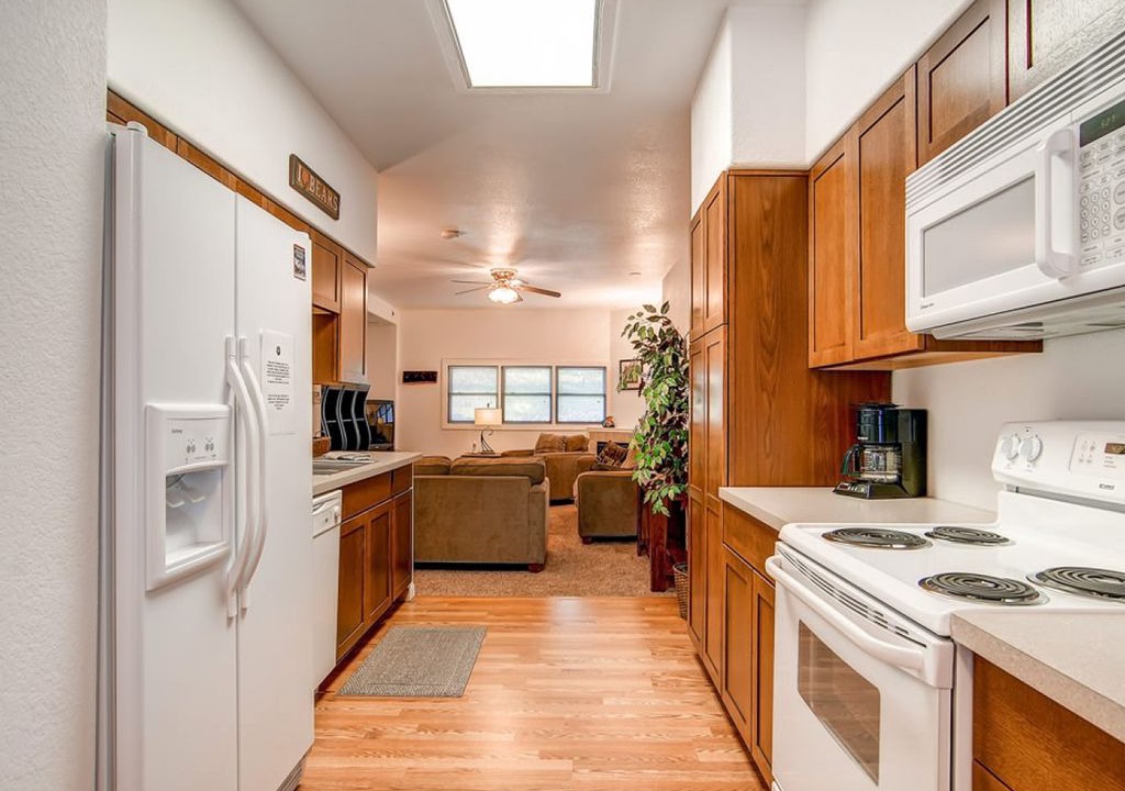 Photo of Kitchen in Warrior's Mark West