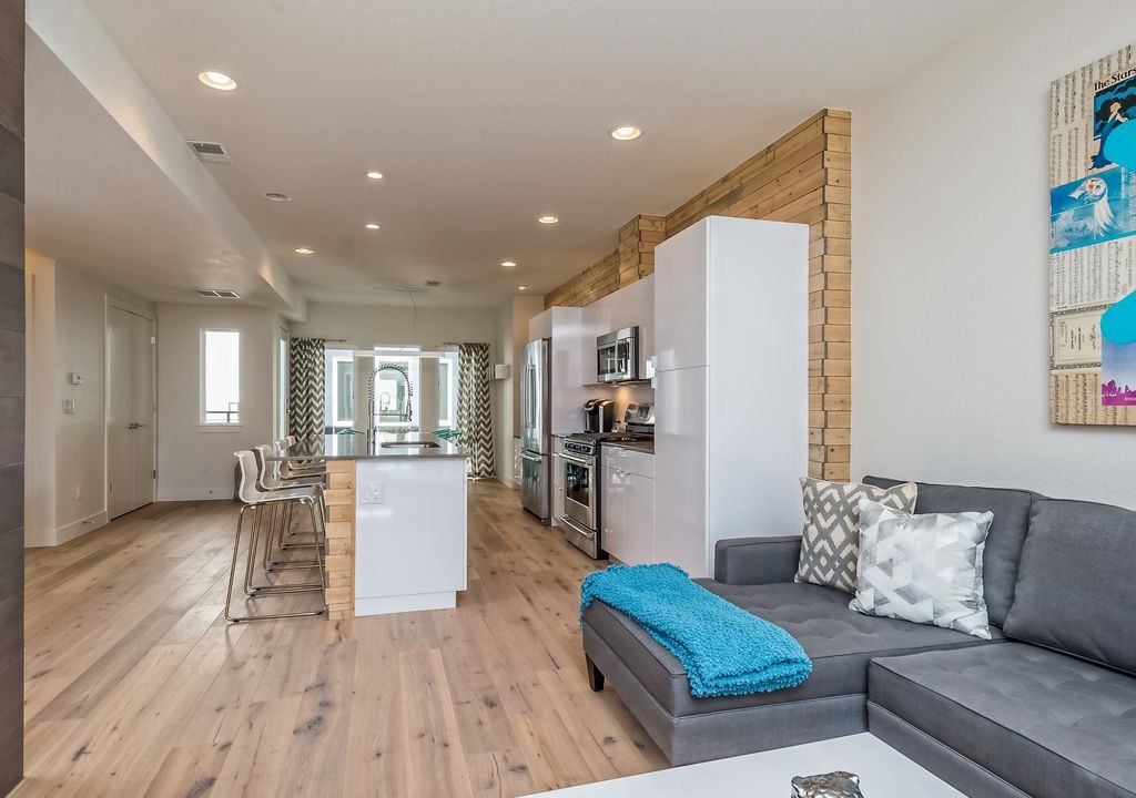 Photo of Livingroom in Berkeley
