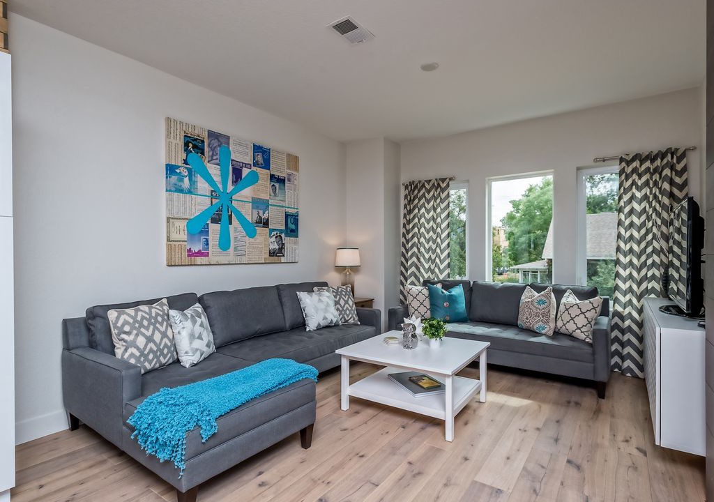 Photo of Livingroom in Berkeley