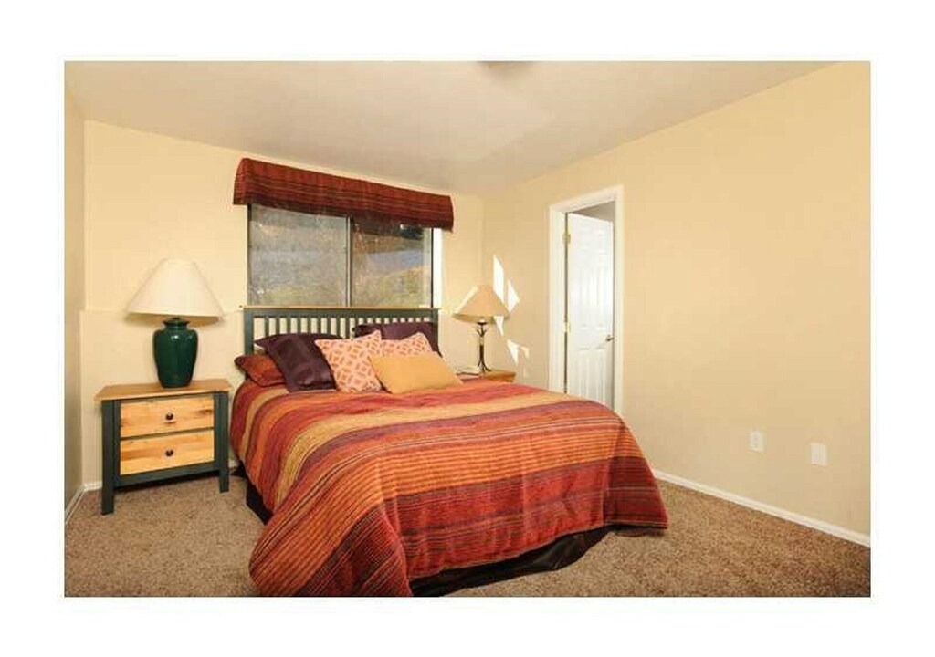 Photo of Bedroom in Park Forest Estates