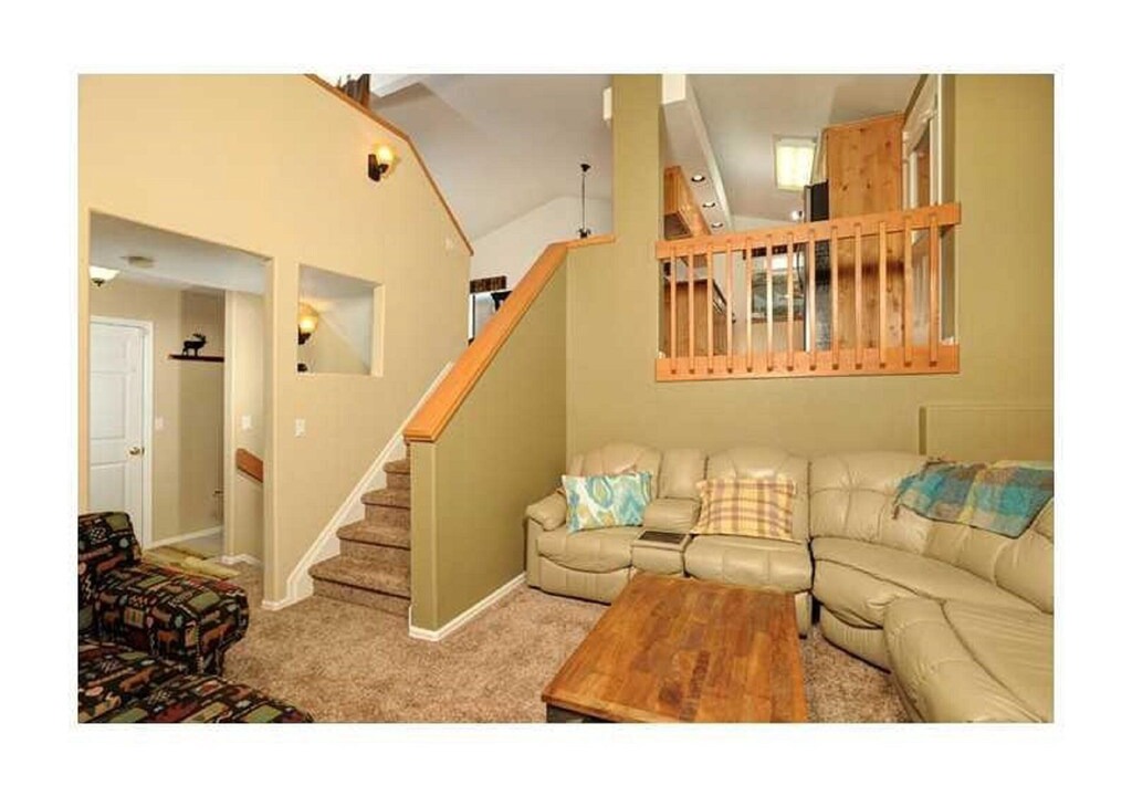 Photo of Livingroom in Park Forest Estates