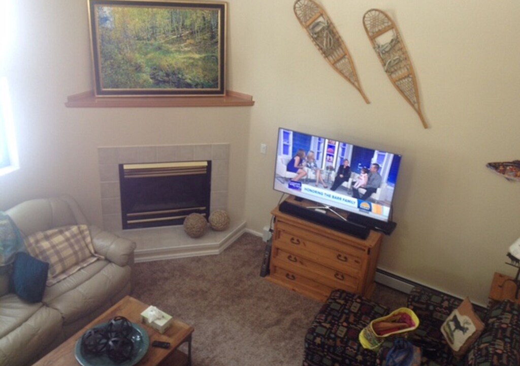 Photo of Livingroom in Park Forest Estates