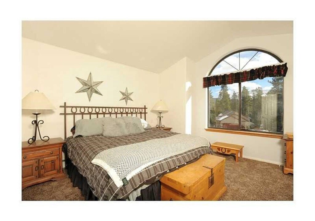 Photo of Bedroom in Park Forest Estates