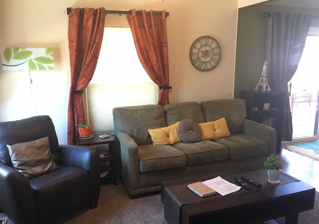 Photo of Livingroom in Berkeley