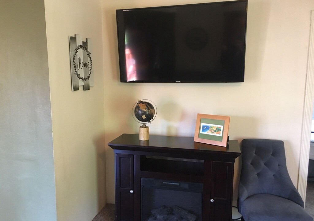 Photo of Livingroom in Berkeley