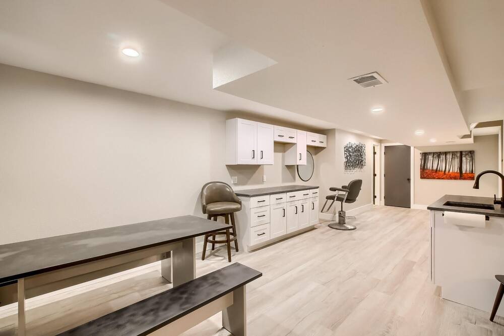 Photo of Livingroom in Bel Aire