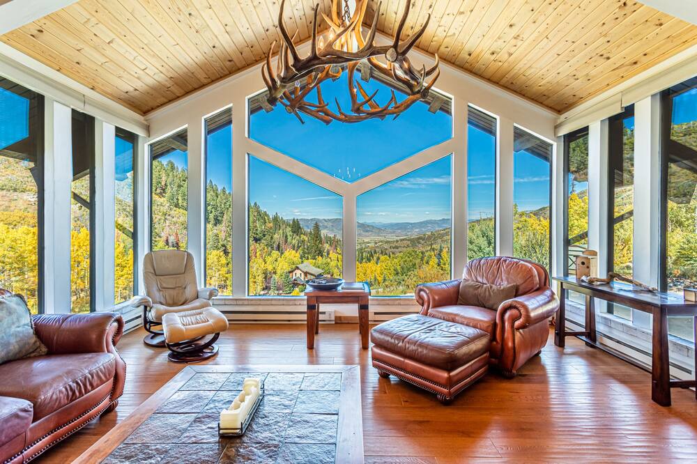 Photo of Livingroom in Steamboat Springs