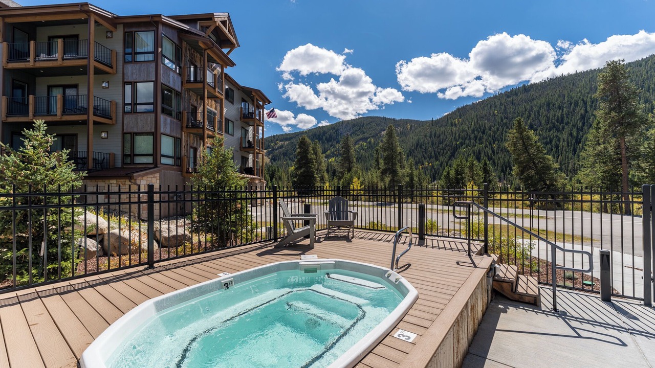 Photo of Outdoor in Lakeside Village