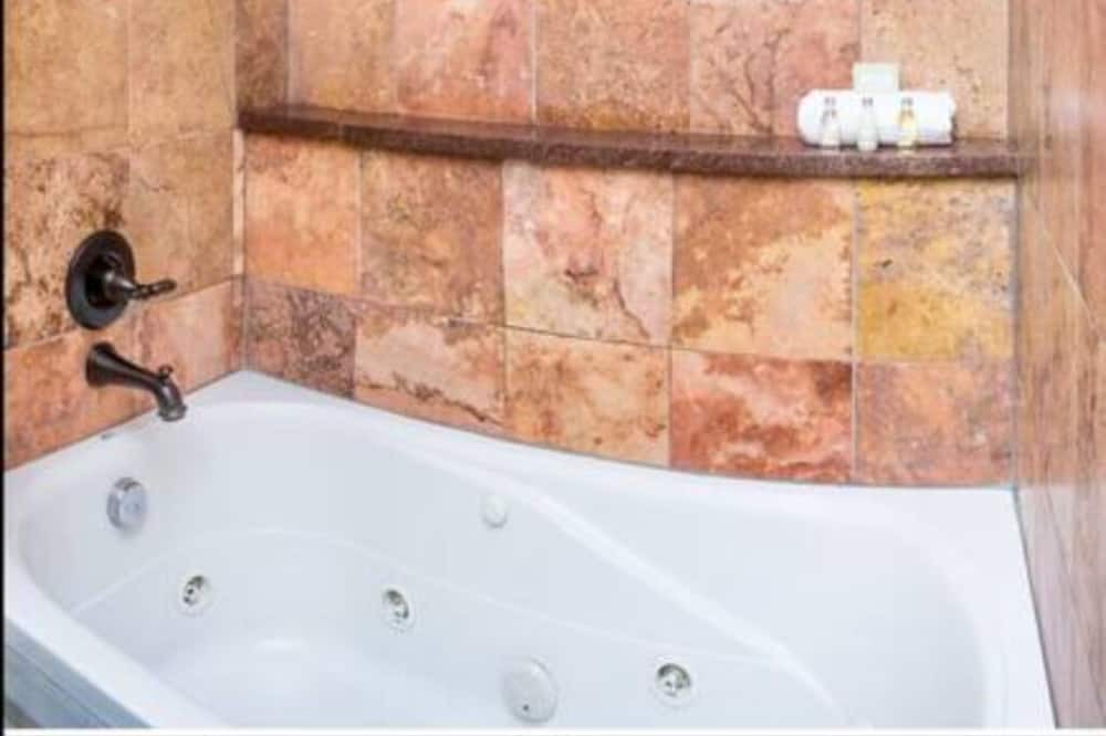 Photo of Bathroom in Stanley Hills