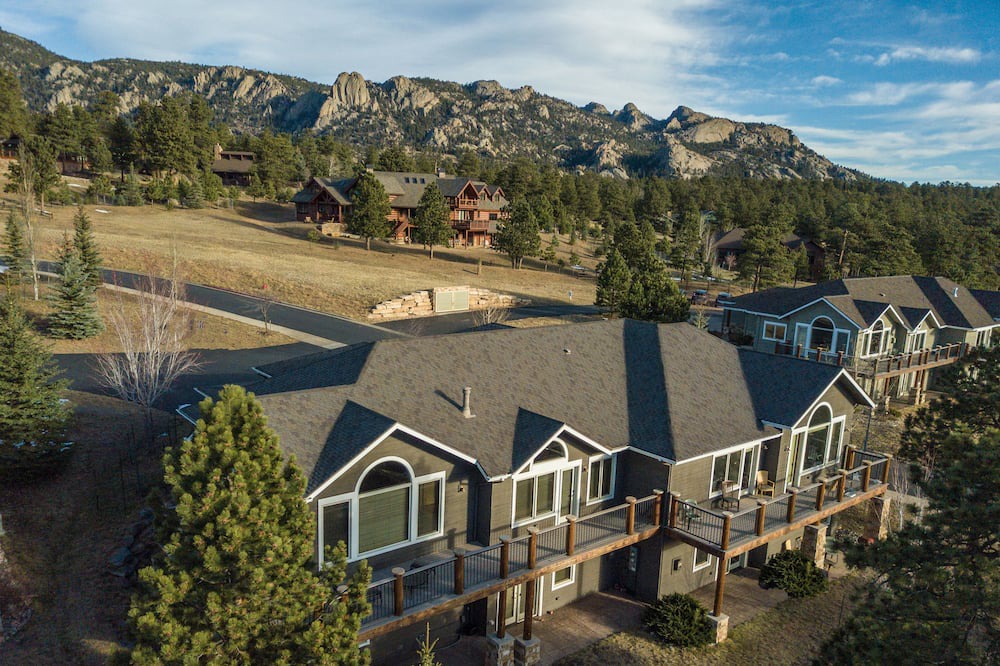 Photo of Outdoor in Stanley Hills