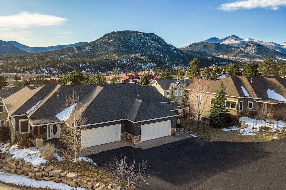 Photo of Outdoor in Stanley Hills