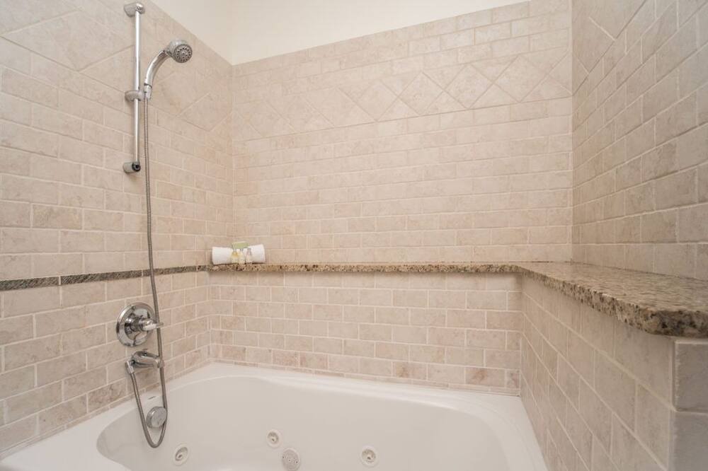 Photo of Bathroom in Stanley Hills