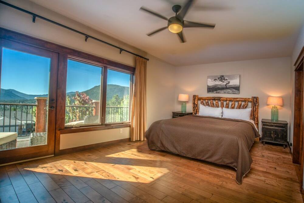 Photo of Bedroom in Stanley Hills