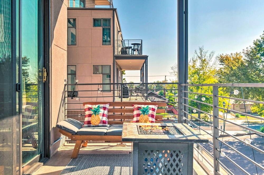 Photo of Patio Balcony in Sunnyside