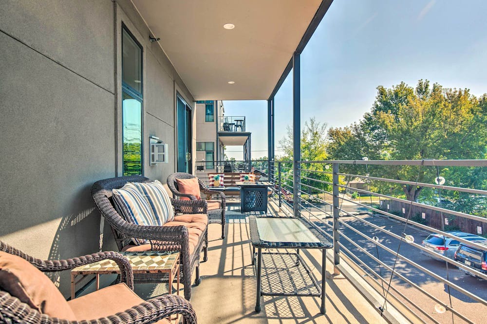 Photo of Patio Balcony in Sunnyside