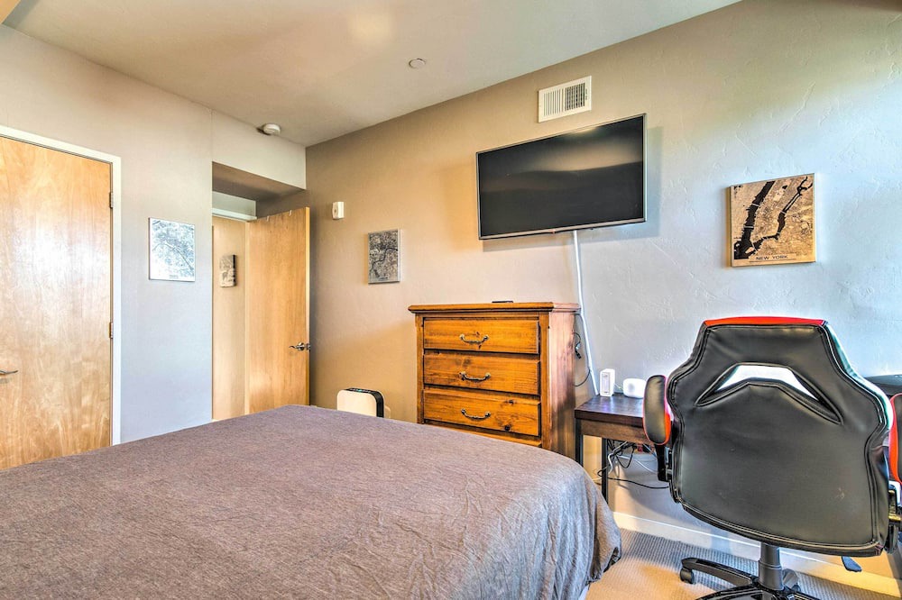 Photo of Bedroom in Sunnyside