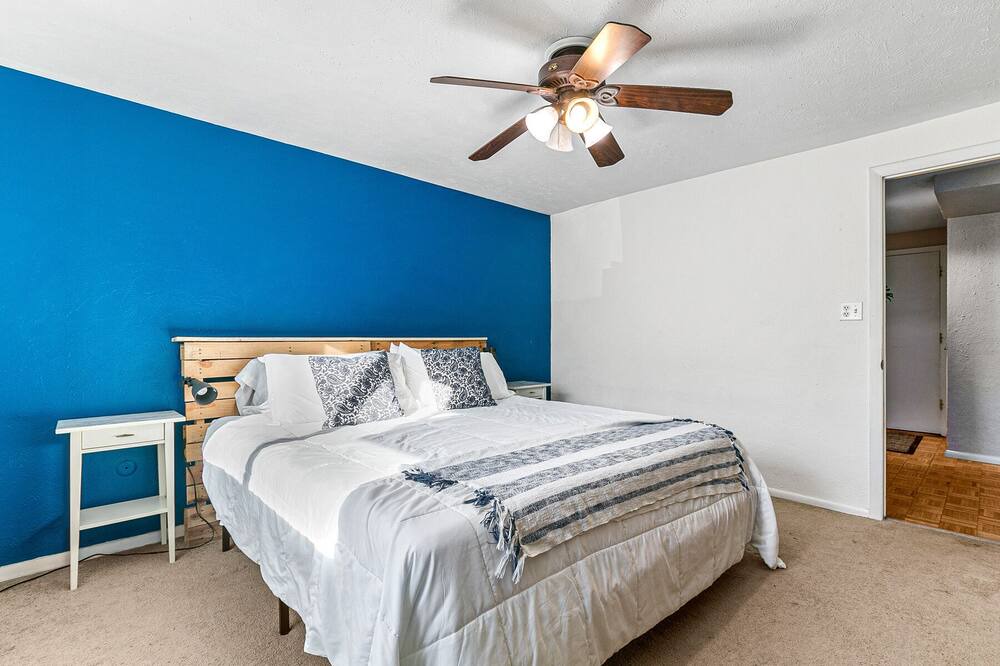 Photo of Bedroom in Capitol Hill