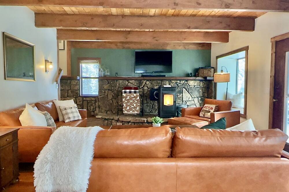 Photo of Livingroom in Ridgway