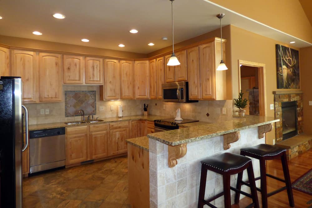 Photo of Kitchen in Stanley Hills