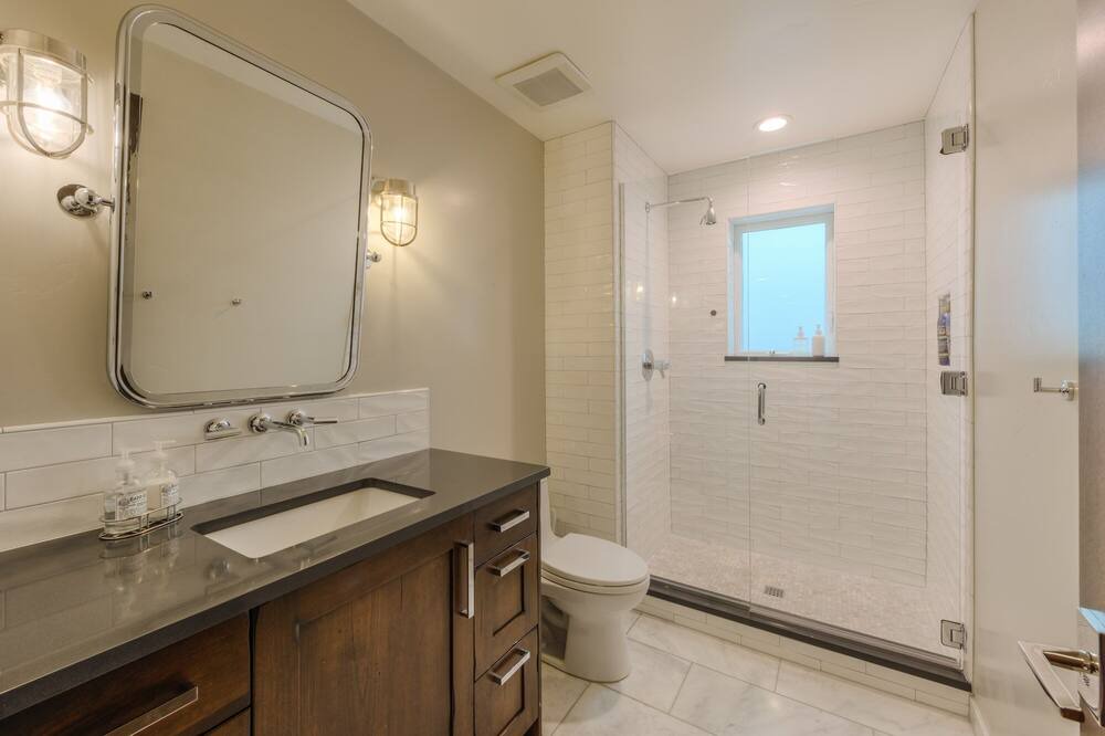 Photo of Bathroom in Old North Boulder