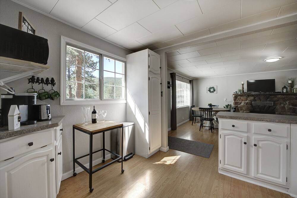 Photo of Kitchen in Evergreen West Central
