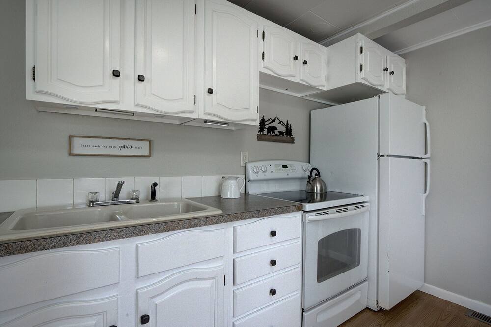 Photo of Kitchen in Evergreen West Central