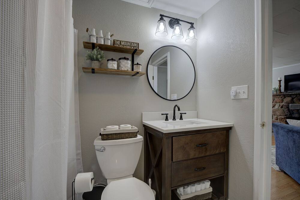 Photo of Bathroom in Evergreen West Central