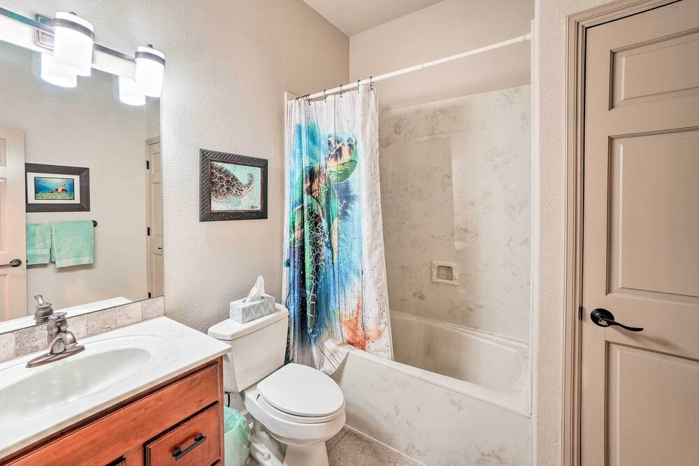 Photo of Bathroom in Skyway
