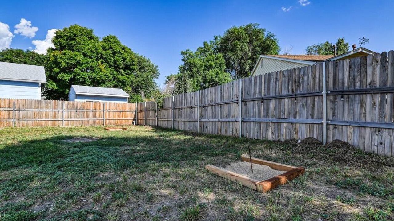 Photo of Outdoor in Security-Widefield