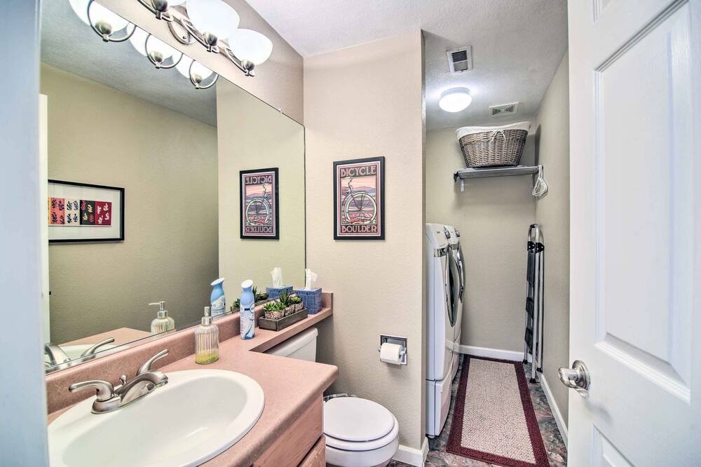 Photo of Bathroom in Thornton