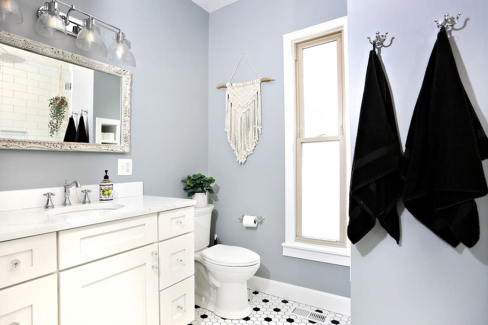 Photo of Bathroom in Sloan Lake