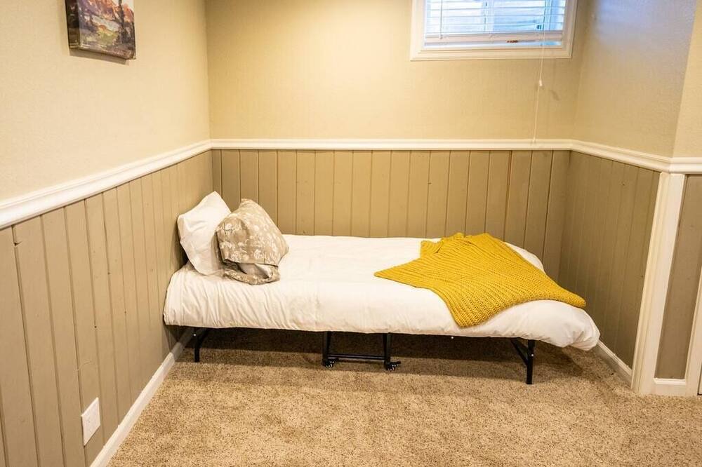 Photo of Bedroom in Alta Vista Area